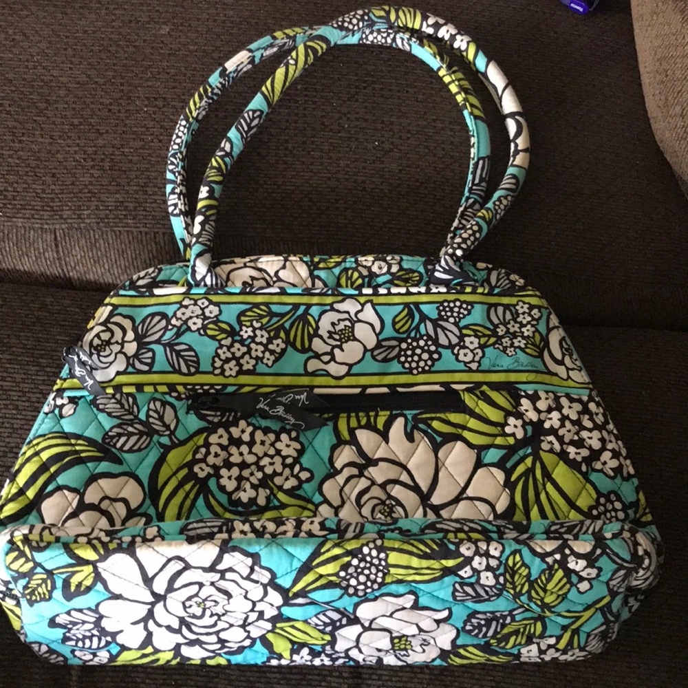 Island blooms shoulder bag.